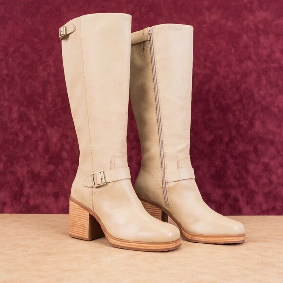 Korks Wmn Karelyn Distress Cream Wide Calf Faux Leather Block Knee Boots 11 - Picture 1 of 10